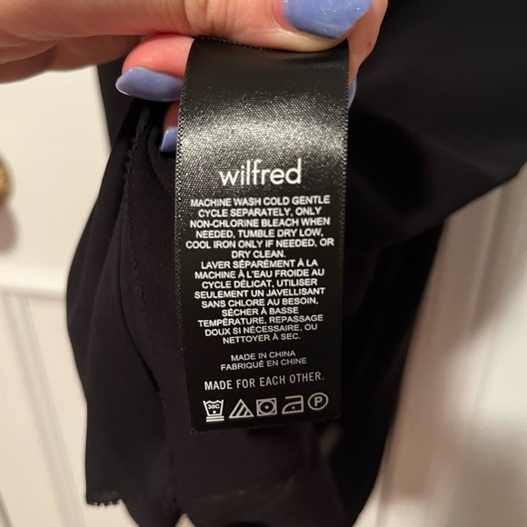 Aritzia Wilfred Fete dress - Black (not model image) - Size 4 - NWOT - Picture 5 of 5